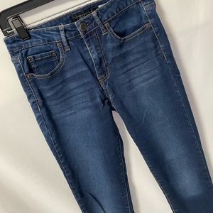 EUC Aeropostale high-waisted jean jeggings